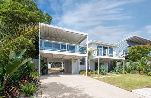 Mount Martha House | Kaya Beach House - Family Villa with Water Views