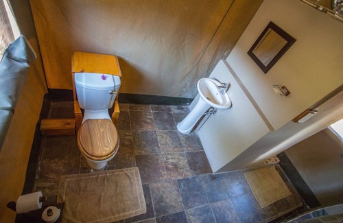 Ndiyona Cabin | Kayova River Lodge