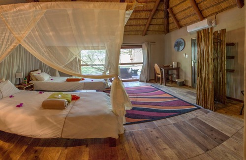 Ndiyona Cabin | Kayova River Lodge