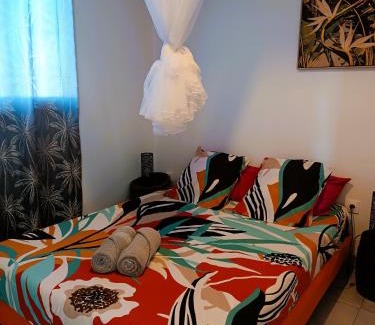 Anse-Bertrand House | Kaz a Klemence Gite creole avec piscine et table dhotes a Anse Bertrand