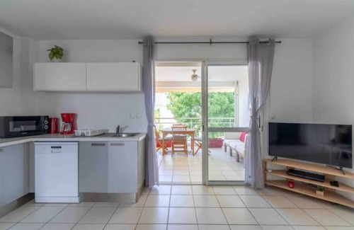 Trois-Ilets Apartment | Kaz Mitan Appt. les Pieds Dans Leau !