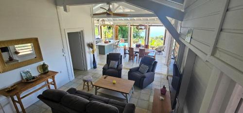 Trois-Rivieres House | kazamango