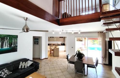 Saint-Gilles-les Hauts Villa | Kazravenale - Villa avec Piscine Privée