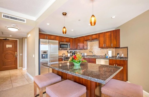Honokowai Condo | KBM Resorts | 5 FREE CARS | Honua Kai Hokulani | Multi Unit Listing | Ocean view | 6-Bedroom Condo, Recently Remodeled! HKH-323/32/38/44/48