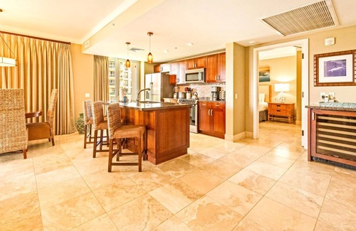 Honokowai Condo | KBM Resorts | Spacious 5-Bedroom Honua Kai Collection | Multi Unit Listing | Same Floor | Ocean Views | 3 Free Rental Cars! HKH-406/09/23