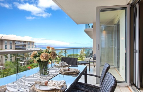 Kaanapali Condo | KBM Resorts | Spacious 3-Bedroom Honua Kai Collection | Multi Unit Listing | Same Floor | Ocean Views | 2 Free Rental Cars! HKH-524/45