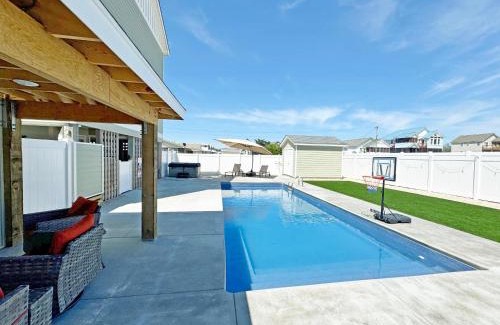 Kill Devil Hills House | KD300- Saltwater Cottage