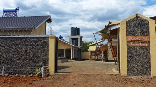 Nyeri Hotel | KEDOVO Cottages