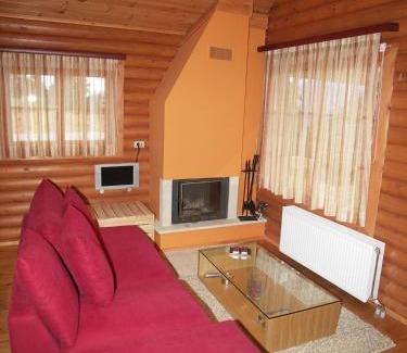 Karpenisi Ski Chalet | Kedros Village