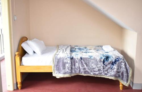 Shillong House | Keeon Private Room Back