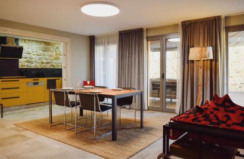 Besalu Apartment | Kel Domènech Luxury Apartment for Art Lover