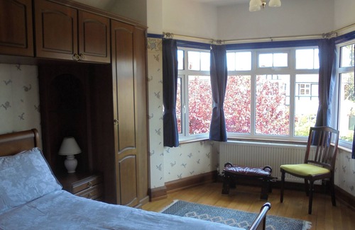 Eastbourne House | Kelvinside, detached family home with parking