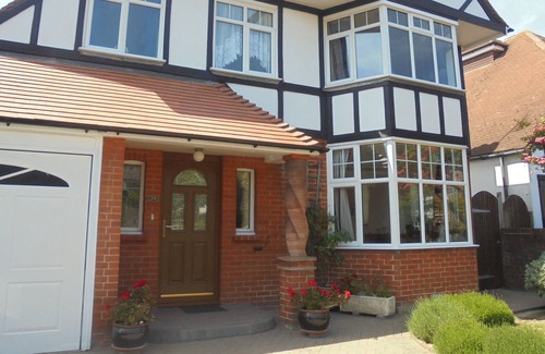 Eastbourne House | Kelvinside, detached family home with parking