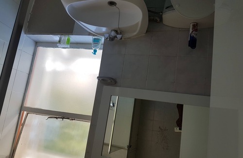Kempton Park Condo | Kempton Park [OR Tambo] home Away From Home
