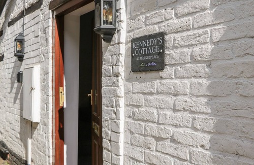 Ashbourne Cottage | KENNEDY'S COTTAGE, family friendly in Ashbourne