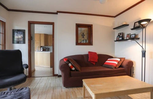 Kensington House | Kensington Home w/in mins of Tilden Regional Park