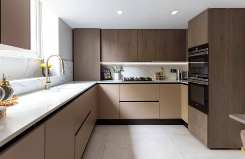 Queen's Gate Apartment | Kensington Palace Luxury Apartment | Cinema Room, AC, Seconds from Hyde Park