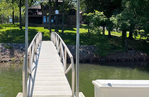 Gilbertsville House | Kentucky Lake Retreat: A Perfect for Family and Friends with Breathtaking Views