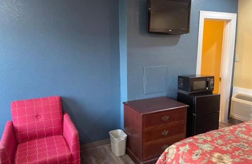 Wilson Hotel | Kenwood Court Motel