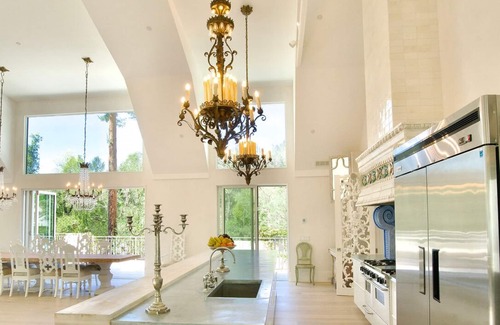 Kenwood House | Kenwood Lodge a Luxury Vacation Rental ~ Blair Spangler The Collection