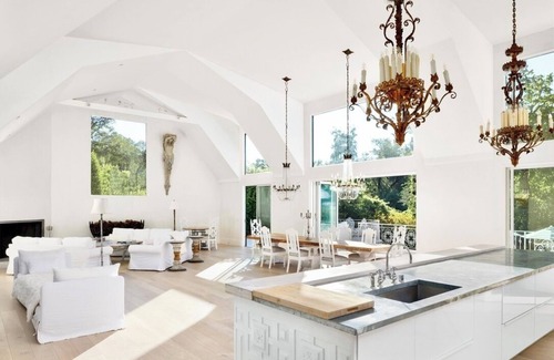 Kenwood House | Kenwood Lodge a Luxury Vacation Rental ~ Blair Spangler The Collection