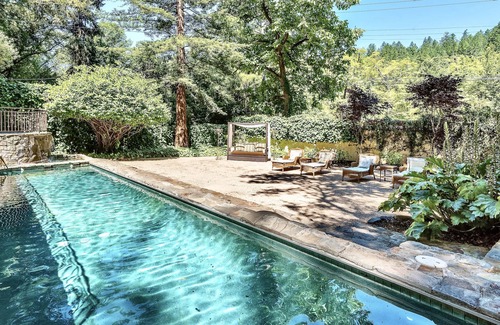 Kenwood House | Kenwood Lodge a Luxury Vacation Rental ~ Blair Spangler The Collection