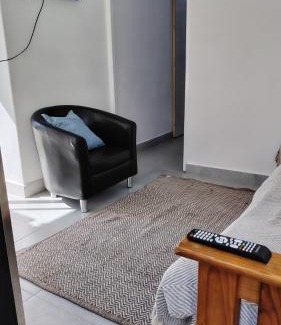 Lansdowne Apartment | Kenwyn Garden Cottage