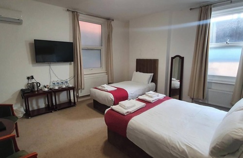 Portsmouth Hotel | Keppel's Head Hotel