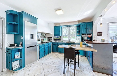 Plouzane Villa | *Ker Maïdic* jolie propriété 6 chambres, jardin