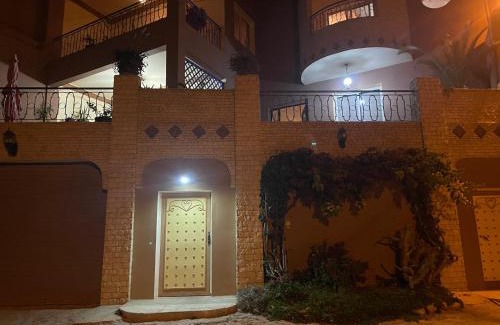 Tamrhakht Apartment | Ker Roz