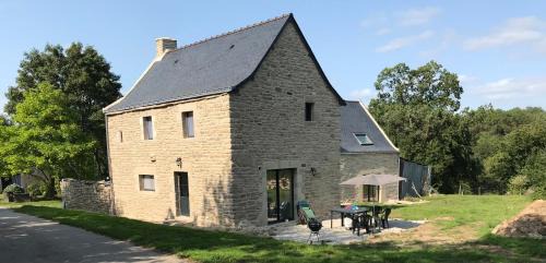 Cruguel House | Ker Zélia