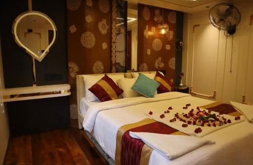 Alappuzha Boat Rental | Kera Houseboats Alleppey