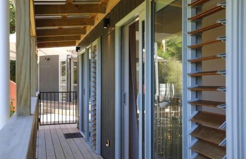 Lake Tarawera House | Kereru's Nest