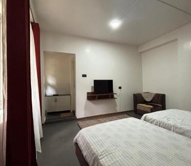 Shillong Bed & Breakfast | Kerphida B&B