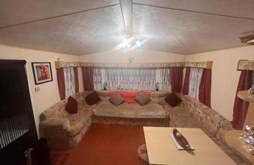 Skegness Resort | Kerrys Place, 75 Sealands Caravan Site, Ingoldmells 6 Berth