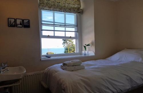 Lyme Regis Hotel | Kersbrook Guest Accommodation