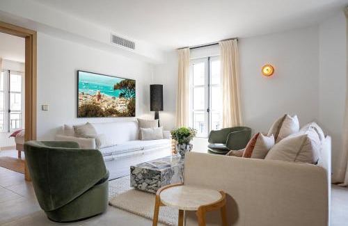Saint-Tropez City Centre Apartment | KERSELL Appartement neuf avec 1 parking Place des Lices