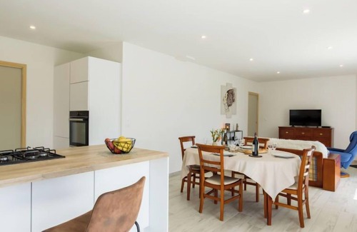 Saint-Jean-du-Doigt House | Kervennou by Interhome