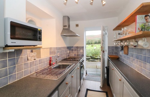Keswick Cottage | KESTREL COTTAGE, pet friendly, with open fire in Bassenthwaite