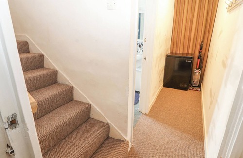 Keswick Cottage | KESTREL COTTAGE, pet friendly, with open fire in Bassenthwaite