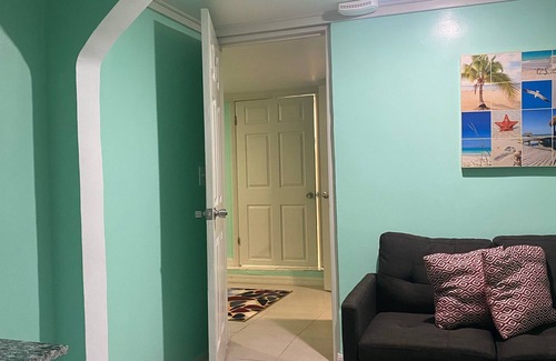 Downtown Nassau Apartment | Keta’s Space