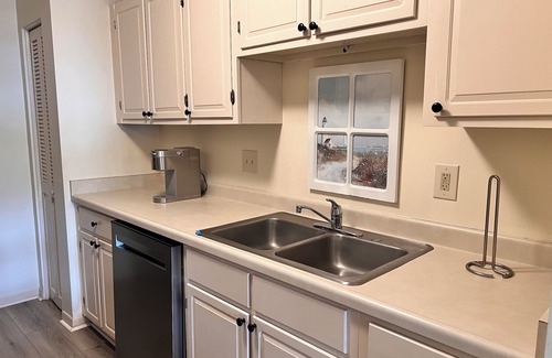 Harbour Town Condo | Ketch Court 893 | Pet Friendly, Resort Amenities