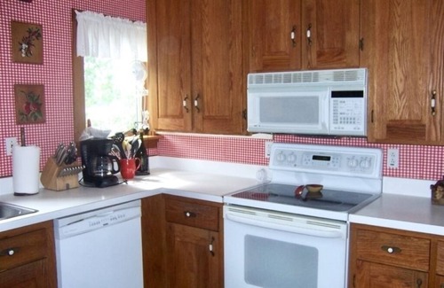 Hammondsport Cottage | Keuka waterfront classic, The View Alone. Fall availability.