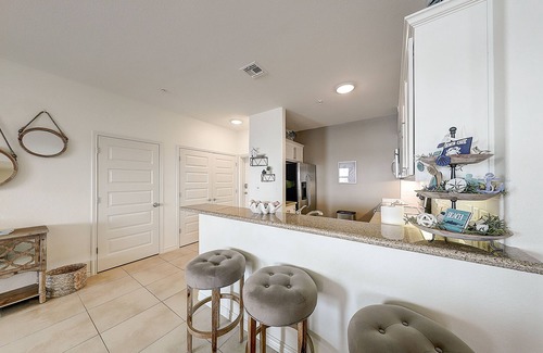 Key Allegro Condo | Key Allegro Island condo with bay views, central AC, W/D - snowbirds + dogs ok