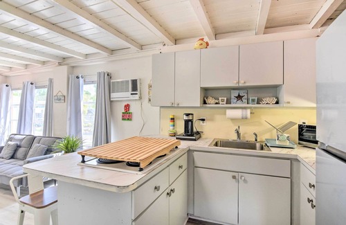 Key Largo Village House | Key Largo Home w/Dock & Private Beach Access