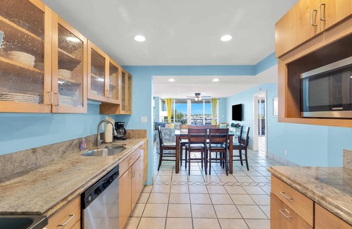 Meadows Condo | Key West Andros 2BR Waterfront, Pool, Dock&Pet OK