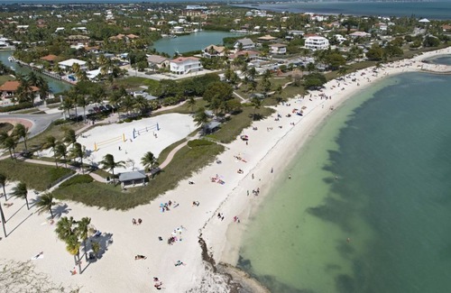 New Town House | Key West Escape! 3 Gorgeous Units, Pool, Restaurant, Bike Rental, Gym, Parking!