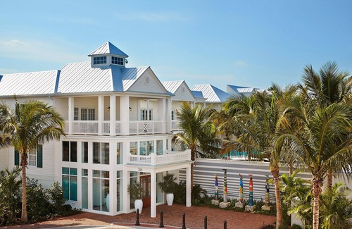 Key West Historic District House | Key West Getaway: Private Balcony, 3 Pools, Fitness Center Access