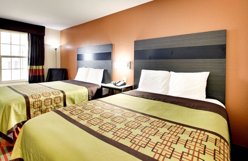 Millbrook Hotel | Key West Inn - Millbrook