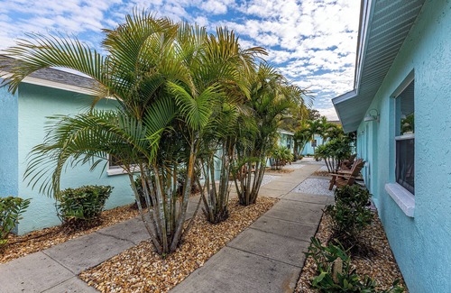 Tarpon Springs Apartment | Key West Style Bungalows!